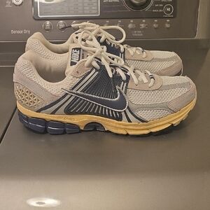 Nike Zoom Vomero 5